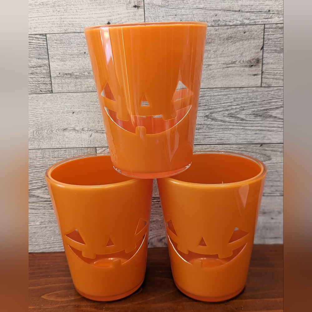 Set of 3 melamine like acrylic jack-o'-lantern cups